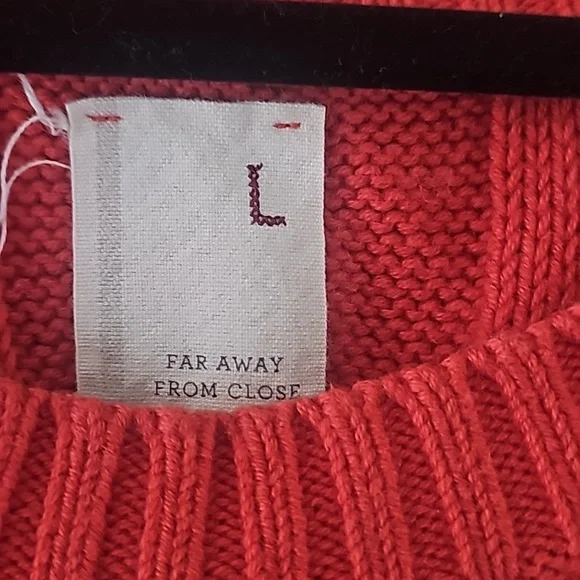 Far away from close pumpkin orange cropped sweater - Picture 3 of 4